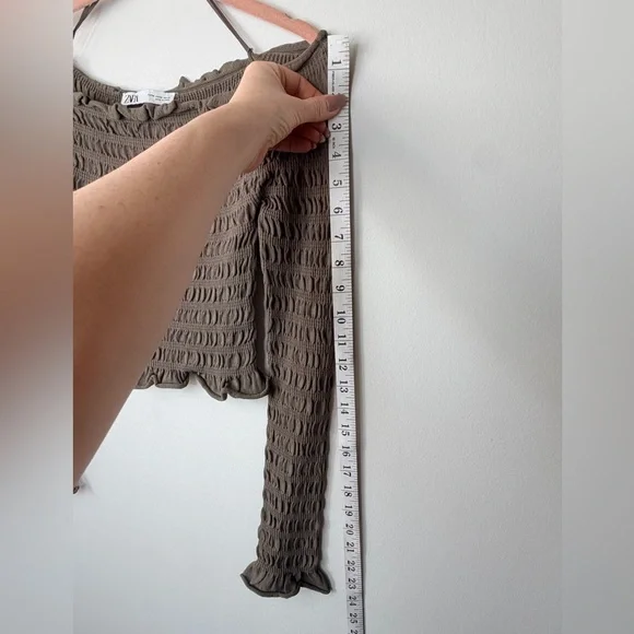 Zara Olive Green Smocked Crop Top – Long Sleeve – Size M - Picture 10 of 17